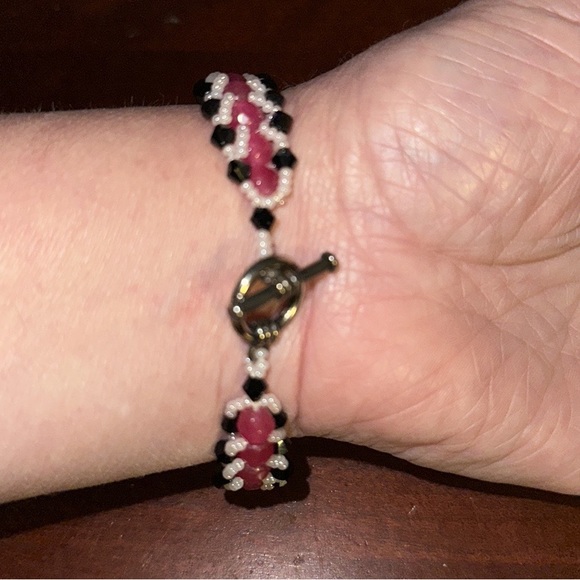 Handmade Snake Pattern Seed Bead and Crystal  Design Bracelet  NWT OOAK - Picture 3 of 4